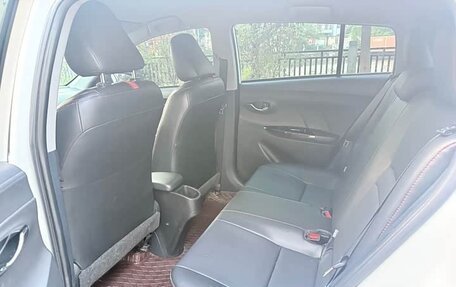 Toyota Yaris XP150 рестайлинг, 2023 год, 1 222 777 рублей, 7 фотография