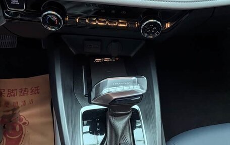 Chevrolet Monza, 2023 год, 1 315 000 рублей, 4 фотография