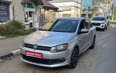 Volkswagen Polo VI (EU Market), 2012 год, 555 555 рублей, 1 фотография