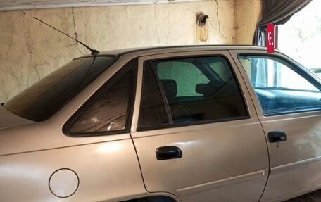Daewoo Nexia I рестайлинг, 2010 год, 120 000 рублей, 6 фотография