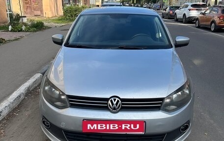 Volkswagen Polo VI (EU Market), 2012 год, 555 555 рублей, 2 фотография