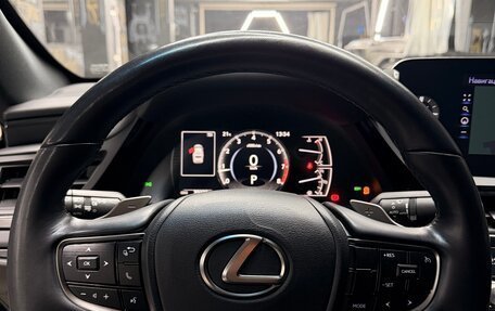 Lexus ES VII, 2022 год, 5 150 000 рублей, 14 фотография