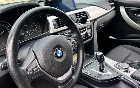 BMW 3 серия, 2016 год, 1 750 000 рублей, 4 фотография