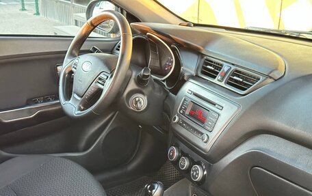 KIA Rio III рестайлинг, 2015 год, 997 000 рублей, 12 фотография