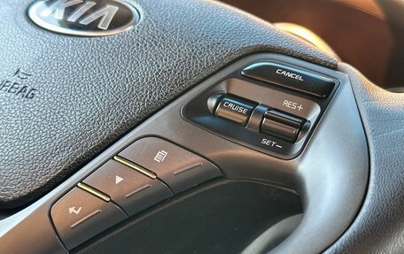 KIA Rio III рестайлинг, 2015 год, 997 000 рублей, 15 фотография
