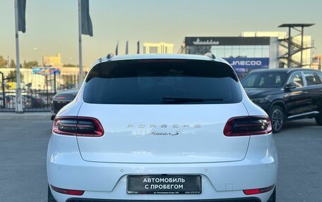 Porsche Macan I рестайлинг, 2015 год, 2 730 000 рублей, 6 фотография
