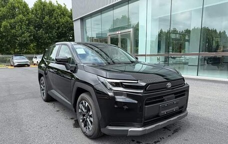 Toyota RAV4, 2026 год, 4 000 000 рублей, 3 фотография