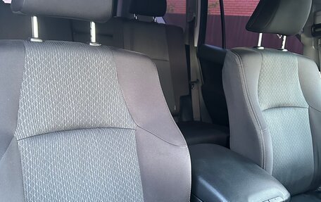 Toyota Land Cruiser Prado 150 рестайлинг 2, 2019 год, 4 850 000 рублей, 7 фотография