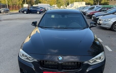 BMW 3 серия, 2013 год, 1 000 000 рублей, 3 фотография