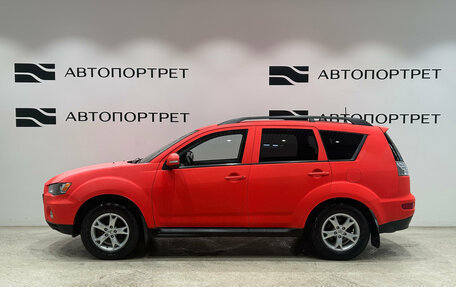 Mitsubishi Outlander III рестайлинг 3, 2011 год, 699 000 рублей, 4 фотография