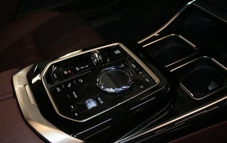 BMW 7 серия, 2025 год, 15 300 000 рублей, 19 фотография