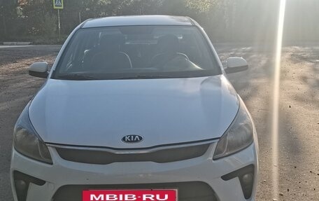 KIA Rio IV, 2020 год, 780 000 рублей, 2 фотография