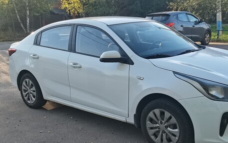 KIA Rio IV, 2020 год, 780 000 рублей, 4 фотография