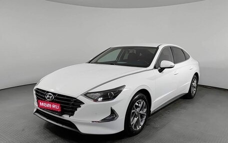 Hyundai Sonata VIII, 2021 год, 2 350 000 рублей, 1 фотография