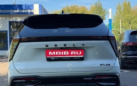 Geely Atlas, 2023 год, 2 500 000 рублей, 7 фотография