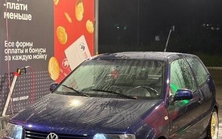 Volkswagen Polo III рестайлинг, 2001 год, 450 000 рублей, 3 фотография