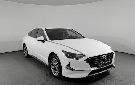 Hyundai Sonata VIII, 2021 год, 2 350 000 рублей, 3 фотография