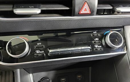 Hyundai Sonata VIII, 2021 год, 2 350 000 рублей, 24 фотография