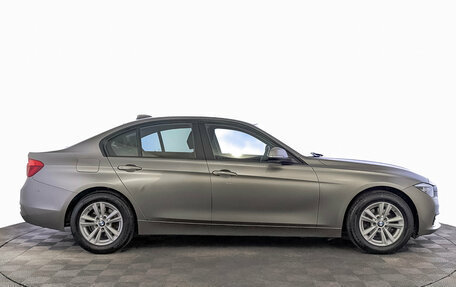 BMW 3 серия, 2018 год, 2 250 000 рублей, 4 фотография