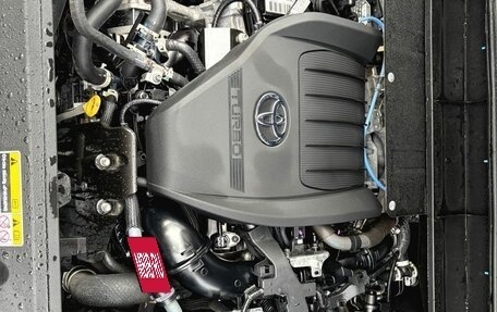 Toyota Highlander, 2024 год, 4 990 000 рублей, 7 фотография