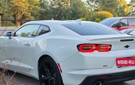 Chevrolet Camaro VI, 2022 год, 4 250 000 рублей, 5 фотография