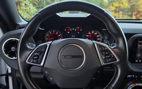 Chevrolet Camaro VI, 2022 год, 4 250 000 рублей, 28 фотография
