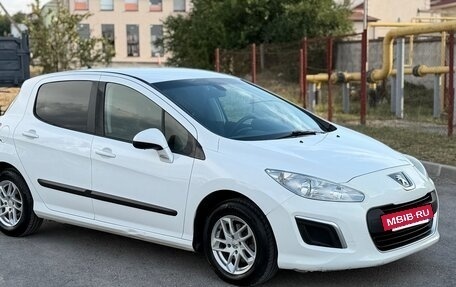 Peugeot 308 II, 2011 год, 435 000 рублей, 2 фотография