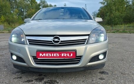 Opel Astra H, 2007 год, 385 000 рублей, 1 фотография