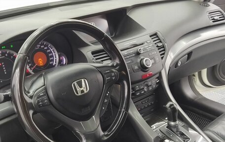 Honda Accord VIII рестайлинг, 2011 год, 1 300 000 рублей, 20 фотография