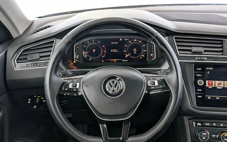 Volkswagen Tiguan II, 2019 год, 2 570 000 рублей, 22 фотография