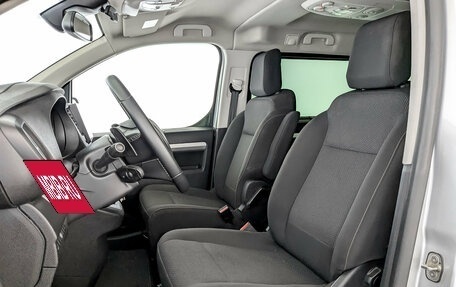 Peugeot Traveller I, 2021 год, 3 080 000 рублей, 21 фотография