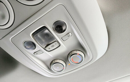 Peugeot Traveller I, 2021 год, 3 080 000 рублей, 27 фотография
