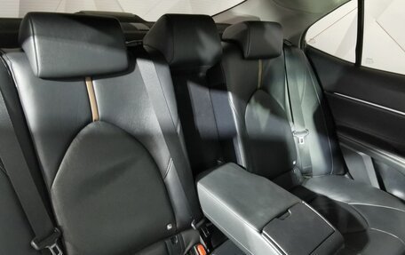 Toyota Camry, 2019 год, 1 885 000 рублей, 16 фотография