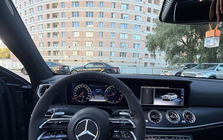 Mercedes-Benz E-Класс, 2017 год, 2 950 000 рублей, 4 фотография