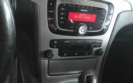 Ford Galaxy II, 2011 год, 900 000 рублей, 12 фотография