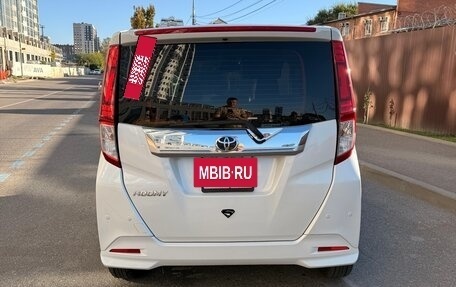 Toyota Roomy I, 2018 год, 1 200 000 рублей, 6 фотография