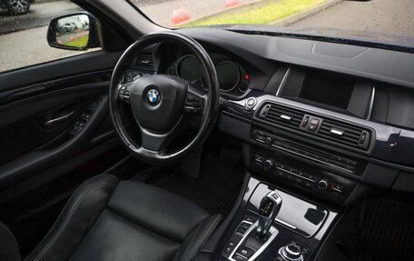 BMW 5 серия, 2016 год, 2 549 000 рублей, 11 фотография