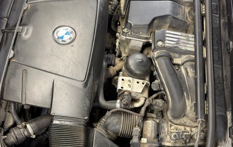 BMW 3 серия, 2011 год, 900 000 рублей, 11 фотография