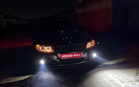 BMW 3 серия, 2011 год, 900 000 рублей, 17 фотография