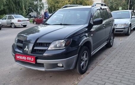 Mitsubishi Outlander III рестайлинг 3, 2006 год, 870 000 рублей, 1 фотография