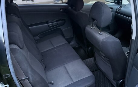Toyota Wish II, 2005 год, 650 000 рублей, 6 фотография