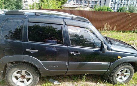 Chevrolet Niva I рестайлинг, 2010 год, 330 000 рублей, 6 фотография