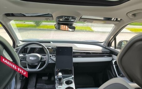 Geely Atlas, 2023 год, 2 700 000 рублей, 12 фотография