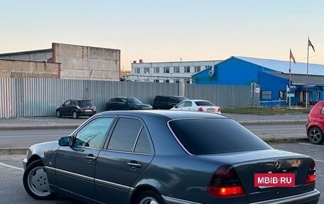 Mercedes-Benz C-Класс, 1997 год, 430 000 рублей, 3 фотография