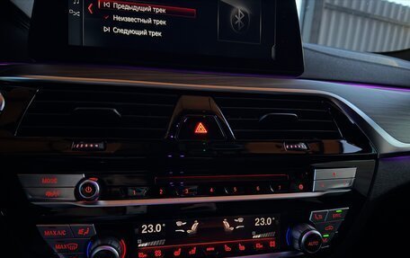 BMW 5 серия, 2017 год, 5 000 000 рублей, 10 фотография