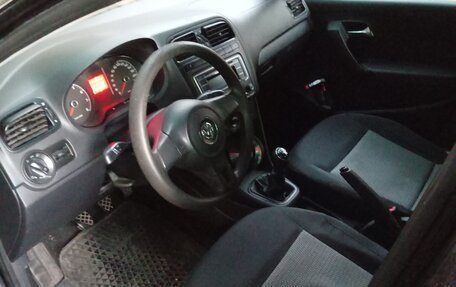 Volkswagen Polo VI (EU Market), 2012 год, 450 000 рублей, 8 фотография