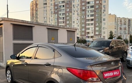 Hyundai Solaris II рестайлинг, 2015 год, 1 200 000 рублей, 4 фотография