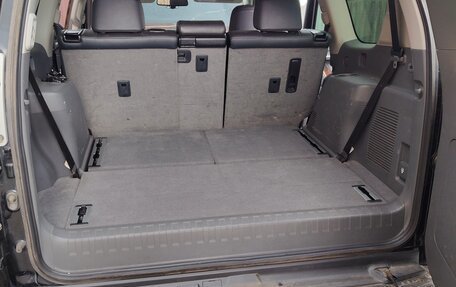 Toyota Land Cruiser Prado 150 рестайлинг 2, 2011 год, 2 950 000 рублей, 13 фотография