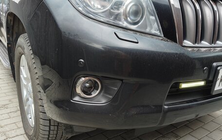 Toyota Land Cruiser Prado 150 рестайлинг 2, 2011 год, 2 950 000 рублей, 22 фотография