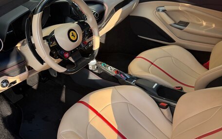 Ferrari F8, 2021 год, 21 500 000 рублей, 18 фотография